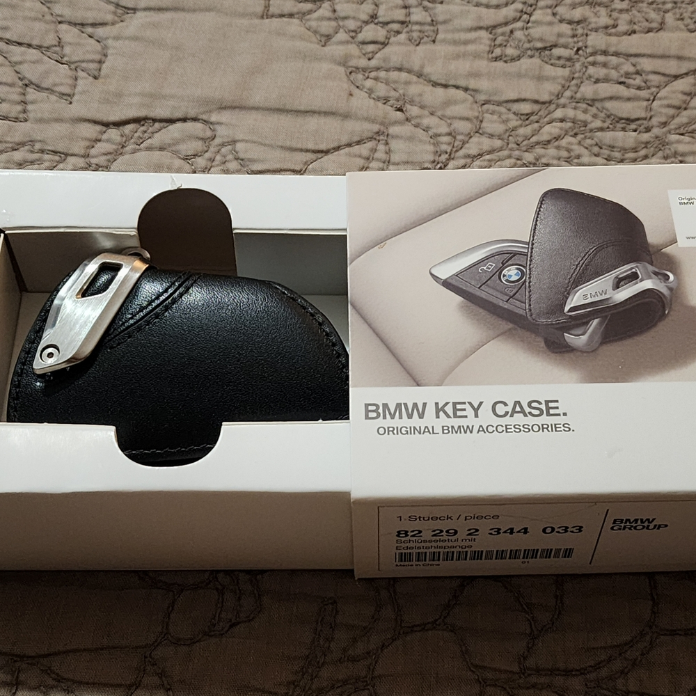 BMW Black Leather Key Case 2017-2024 Part 82 29 2 344 033 EUC